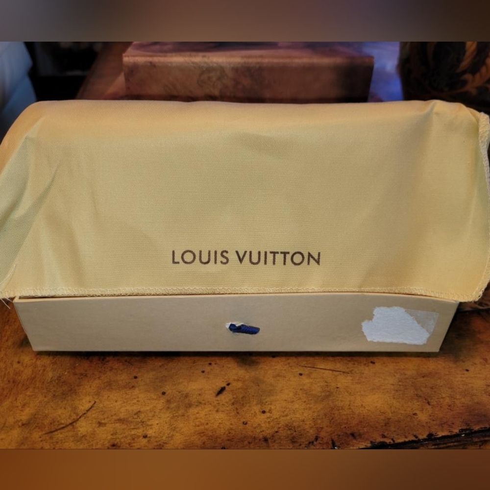 LOUIS VUITTON Denim zippy wallet🔥🔥 - Picture 14 of 16